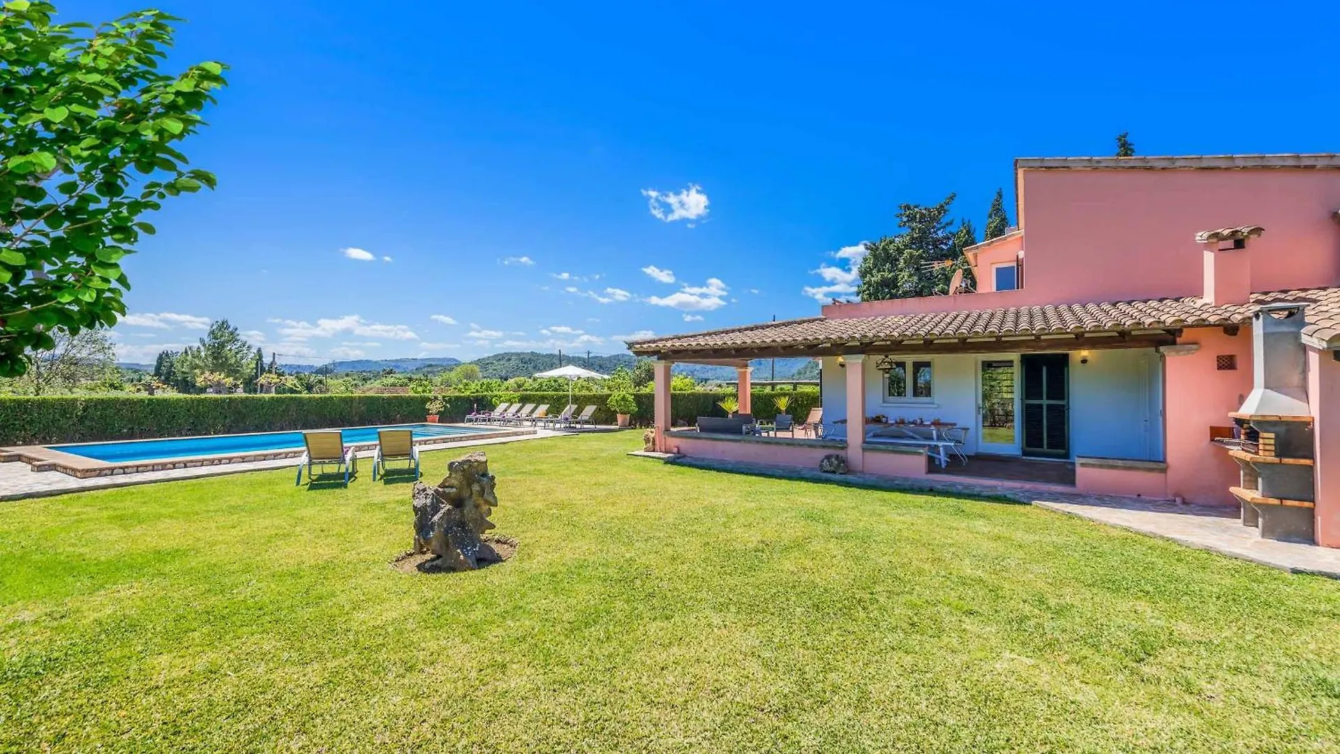 Can Patricia Pollença Villa